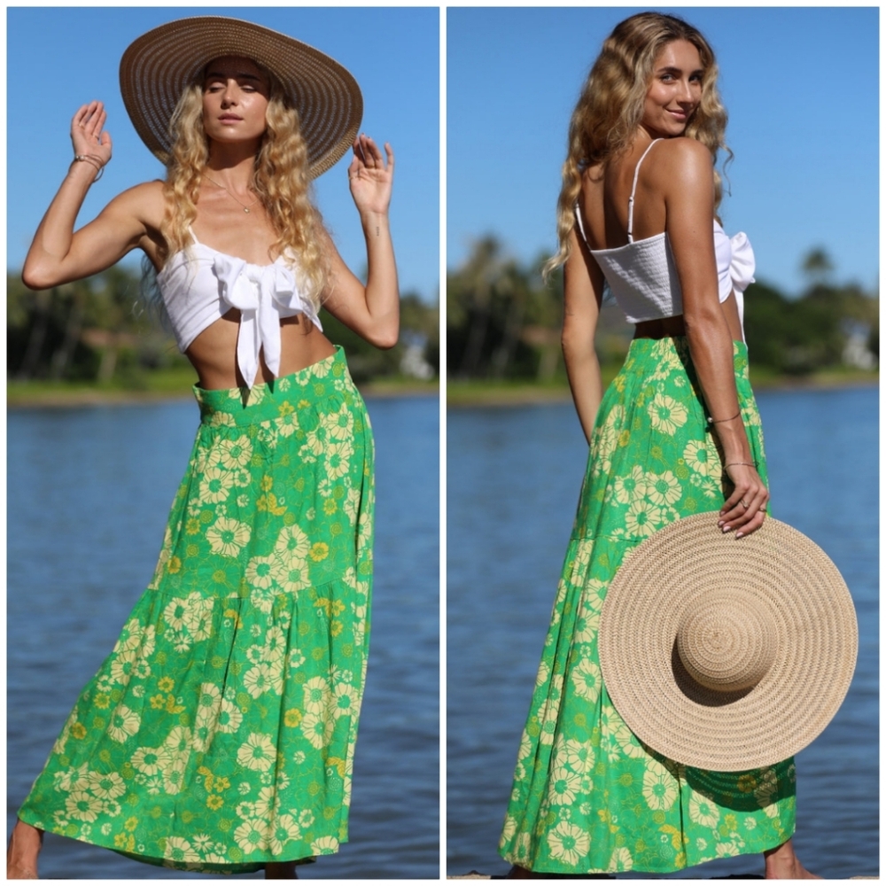 NWT XIX Palms White Sands Tie Top